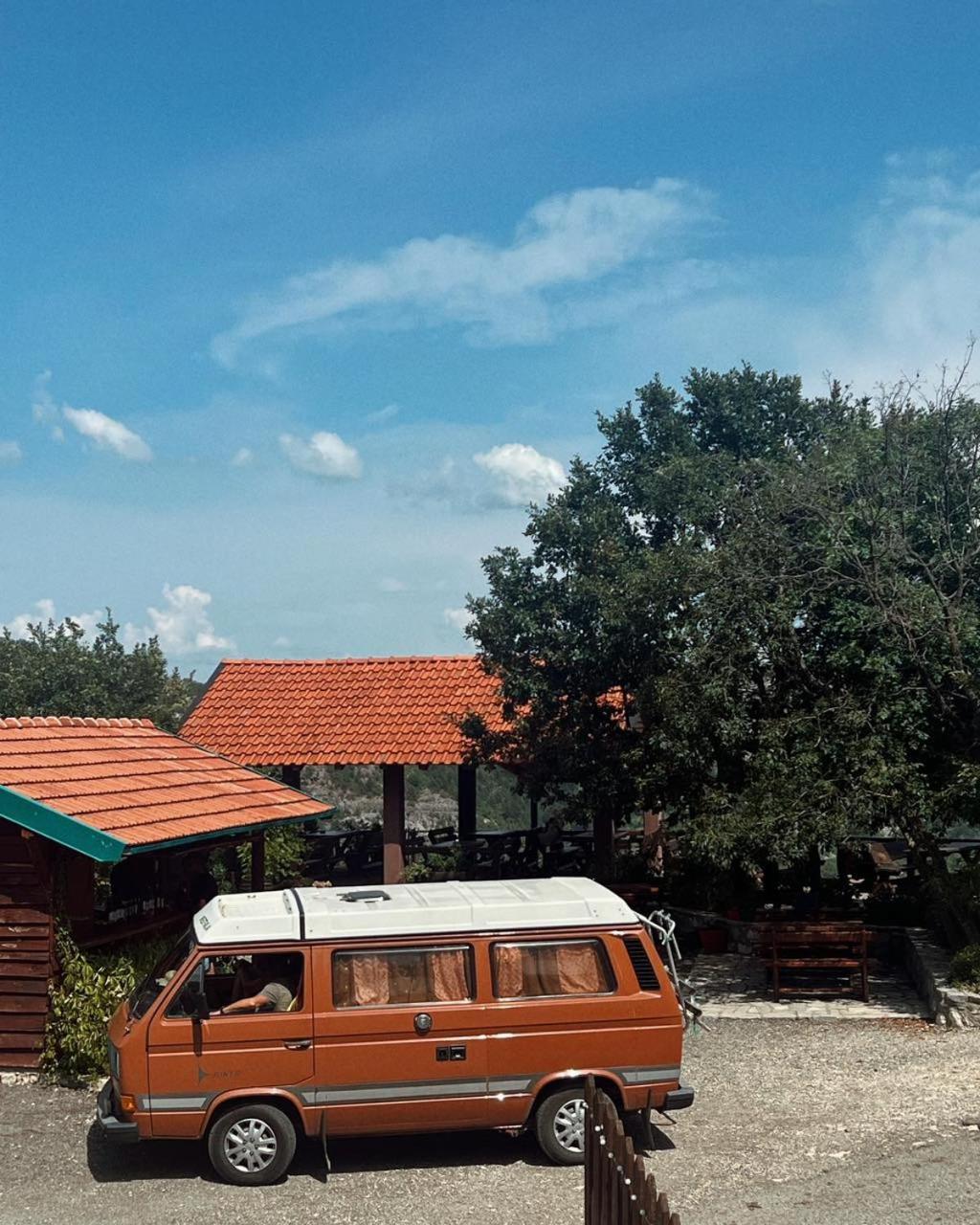 Camp Oaza,Lipa Hotel Cetinje Exterior foto